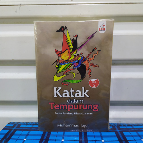 Detail Gambar Katak Dalam Tempurung Nomer 35