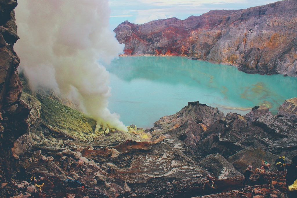 Detail Gambar Kawah Ijen Nomer 45