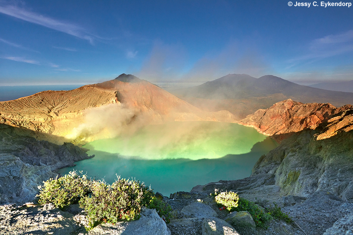 Detail Gambar Kawah Ijen Nomer 7