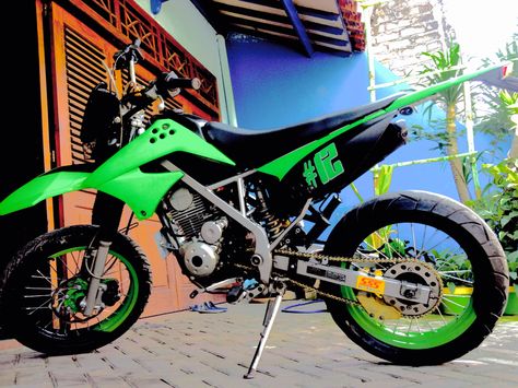 Detail Gambar Kawasaki Klx 150 S Nomer 24