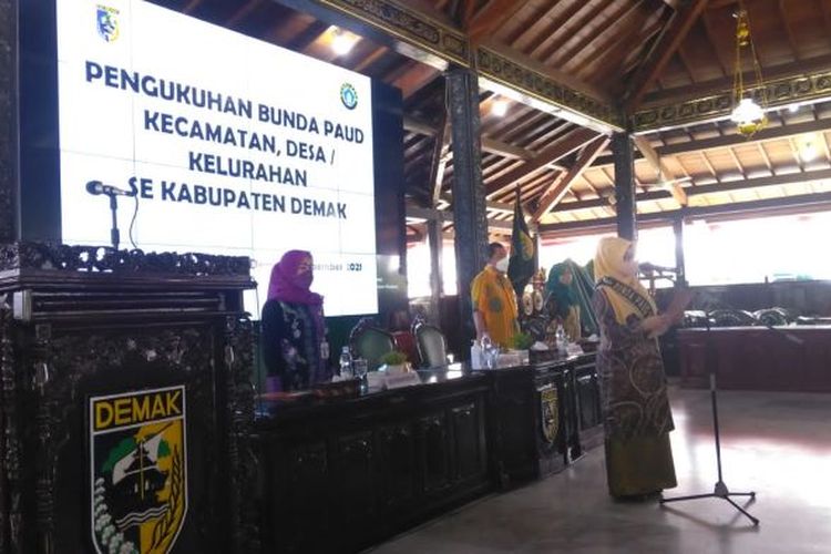 Detail Gambar Kearifan Lokal Kabupaten Demak Nomer 30