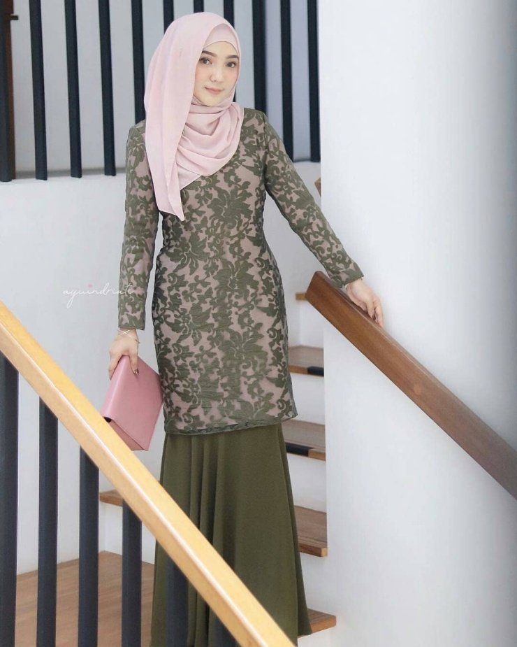 Detail Gambar Kebaya Berhijab Nomer 29