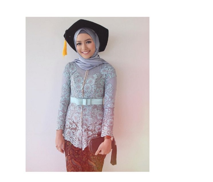 Detail Gambar Kebaya Brokat Untuk Wisuda Nomer 36