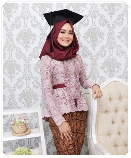 Detail Gambar Kebaya Brokat Untuk Wisuda Nomer 38