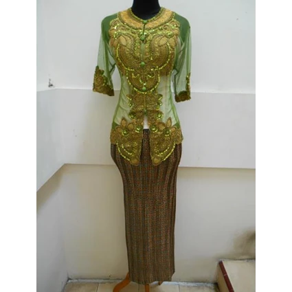 Detail Gambar Kebaya Jawa Tengah Nomer 36