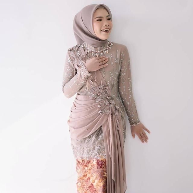 Detail Gambar Kebaya Modern Muslim Nomer 52