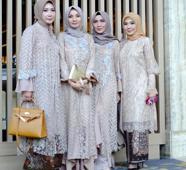 Detail Gambar Kebaya Modern Untuk Orang Tua Nomer 57