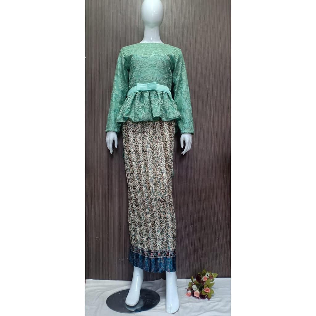 Detail Gambar Kebaya Modern Warna Hijau Mint Nomer 53