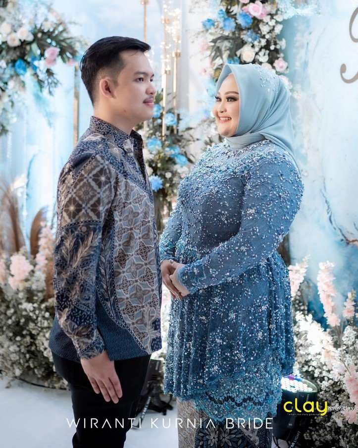 Detail Gambar Kebaya Untuk Orang Gemuk Nomer 4