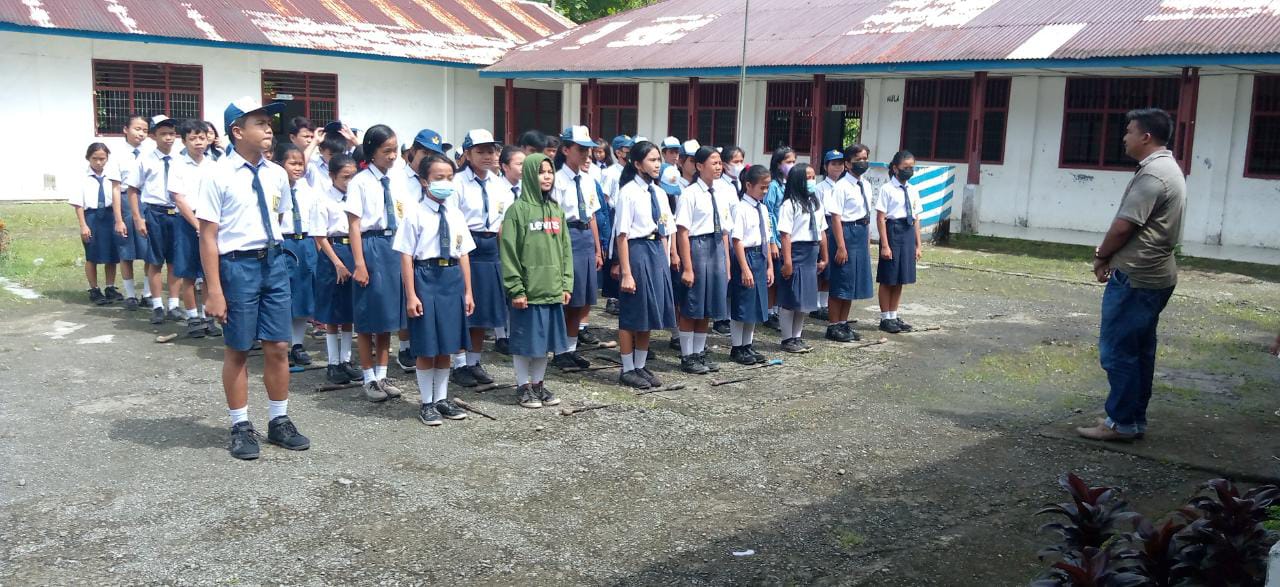 Detail Gambar Kegiatan Gotong Royong Di Lingkungan Sekolah Nomer 29