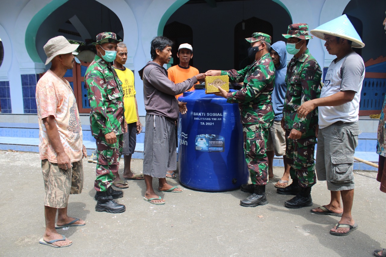 Detail Gambar Kegiatan Karya Bakti Tni Ad Nomer 26