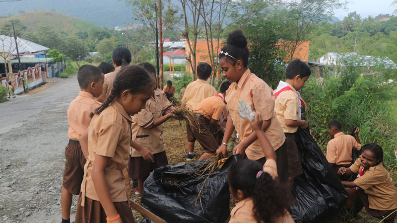 Detail Gambar Kegiatan Kerja Bakti Di Sekolah Nomer 6