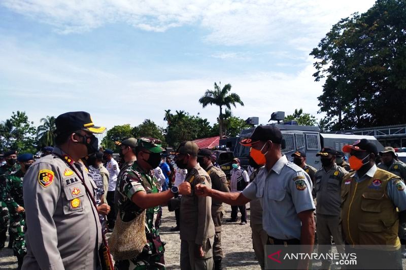 Detail Gambar Kegiatan Polisi Perbatasan Nomer 28