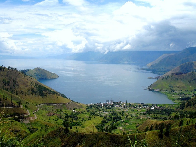 Detail Gambar Keindahan Danau Toba Nomer 40