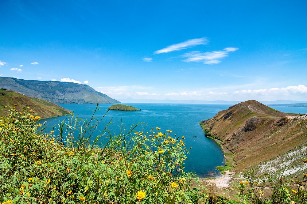 Detail Gambar Keindahan Danau Toba Nomer 7