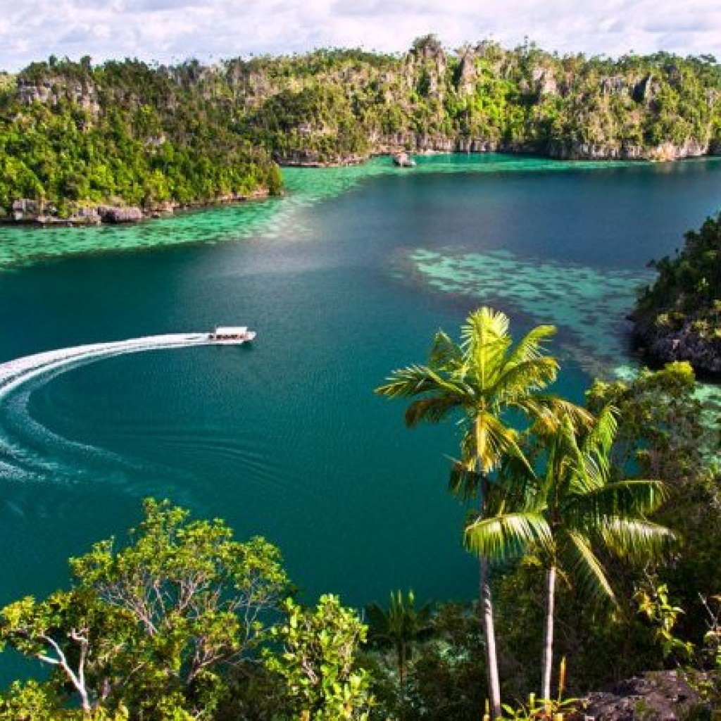 Detail Gambar Keindahann Raja Ampat Nomer 36