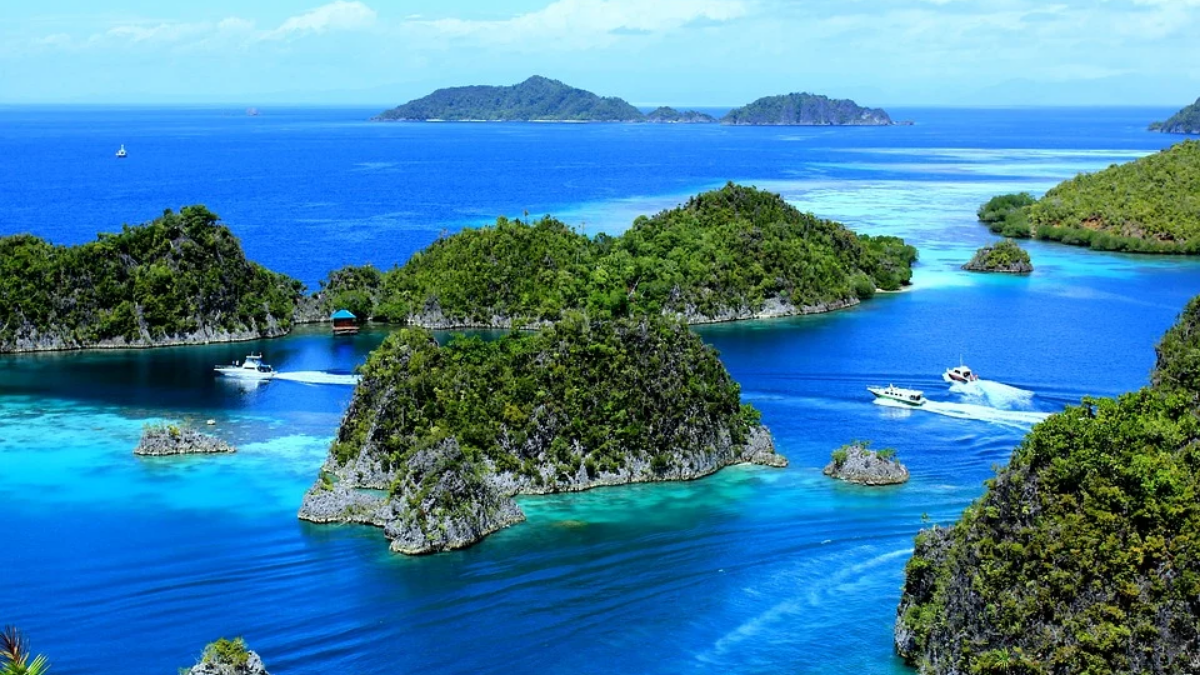 Detail Gambar Keindahann Raja Ampat Nomer 53