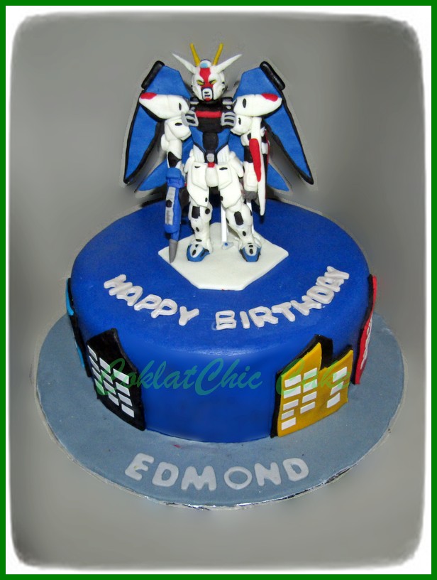 Detail Gambar Kek Gundam Nomer 28