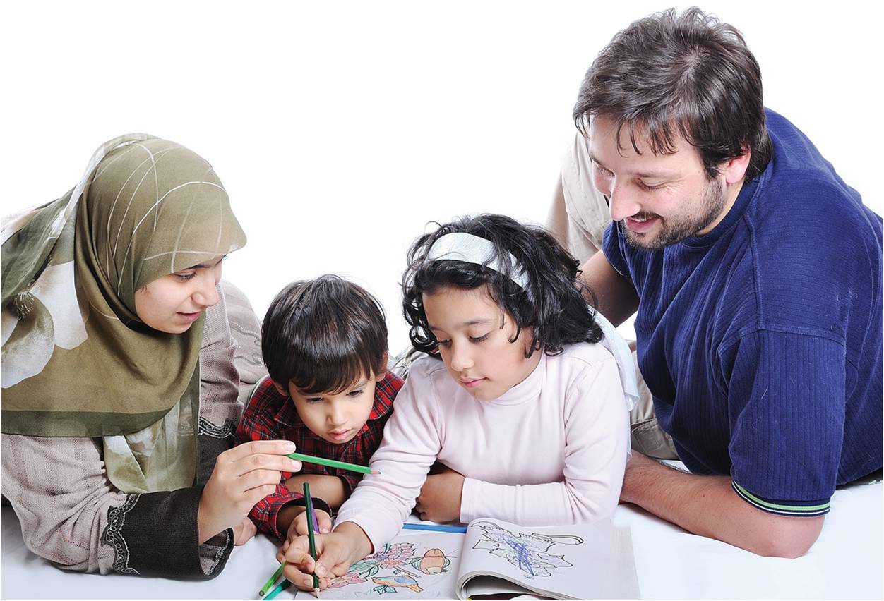 Detail Gambar Keluarga Kecil Islami Nomer 33
