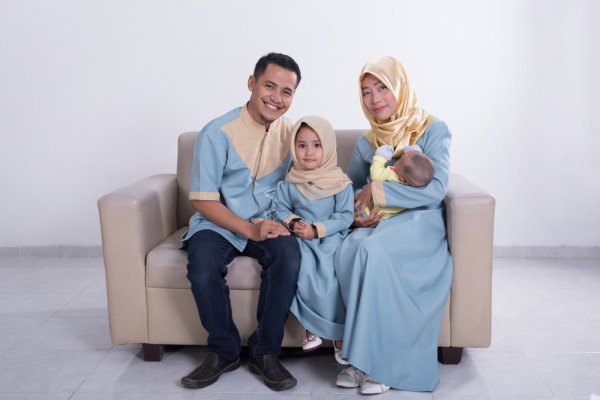 Detail Gambar Keluarga Kecil Islami Nomer 47