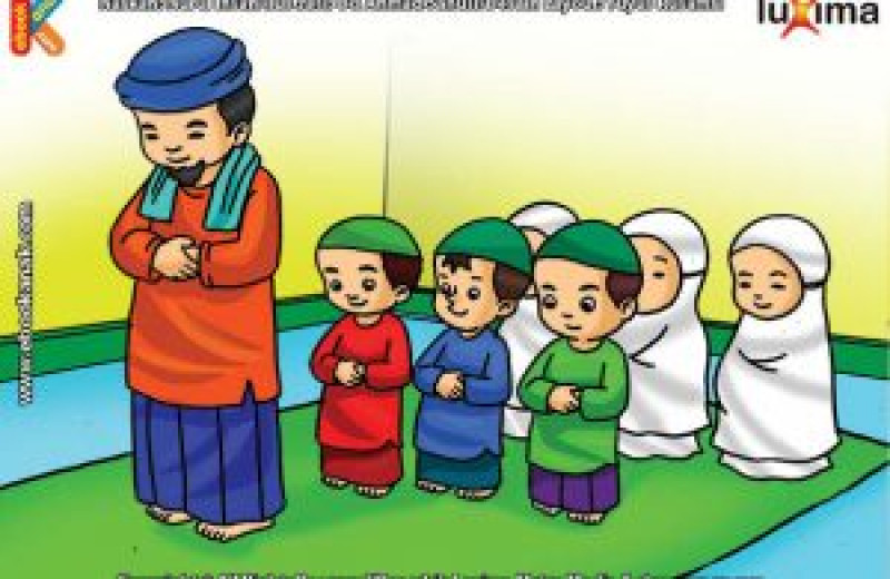 Detail Gambar Keluarga Sholat Berjamaah Nomer 38