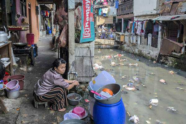 Detail Gambar Kemiskinan Di Indonesia Nomer 44