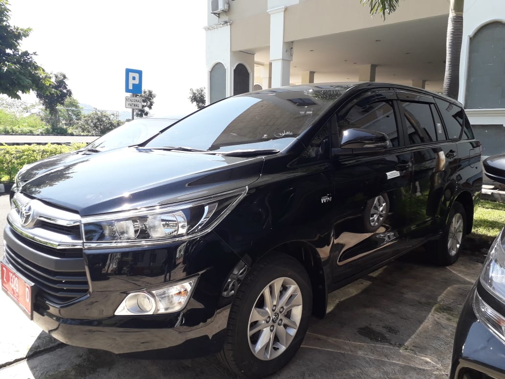 Detail Gambar Kendaraan Mobil Nomer 44