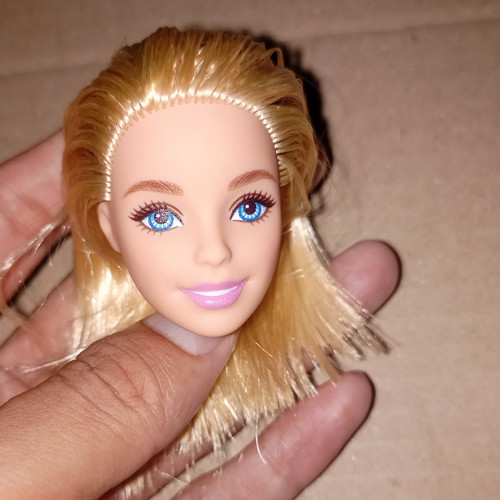 Detail Gambar Kepala Barbie Nomer 54