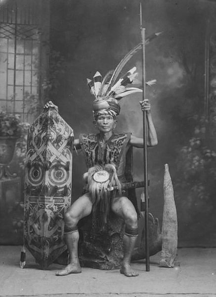 Detail Gambar Kepala Dayak Nomer 19