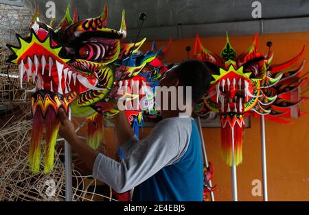 Detail Gambar Kepala Naga Barongsai Nomer 15