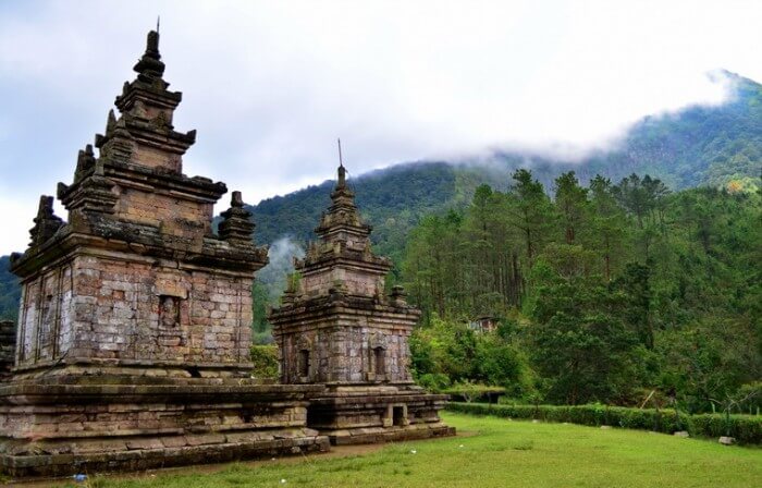 Detail Gambar Kerajaan Hindu Budha Di Indonesia Nomer 13