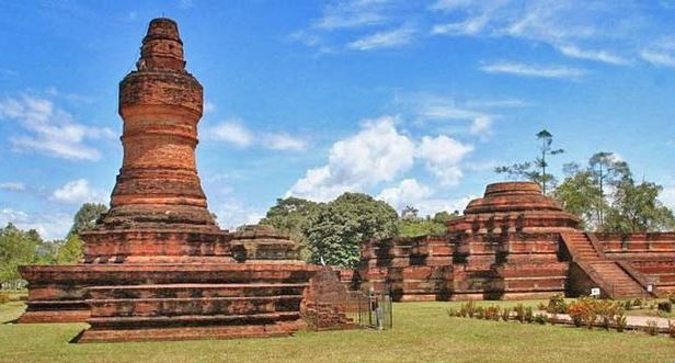 Detail Gambar Kerajaan Hindu Budha Di Indonesia Nomer 5