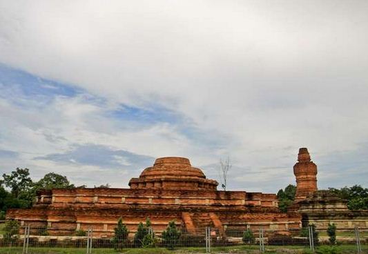 Detail Gambar Kerajaan Hindu Budha Di Indonesia Nomer 44