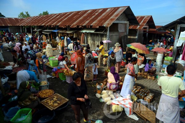 Detail Gambar Keramaian Di Pasar Nomer 34