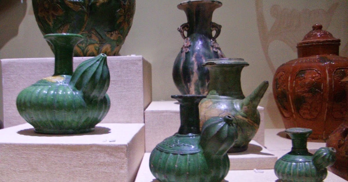 Detail Gambar Keramik Nusantara Gambar Senjata Tradisional Nomer 21