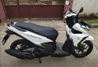 Detail Gambar Kerata Vario Tenno 150 2017 Nomer 16