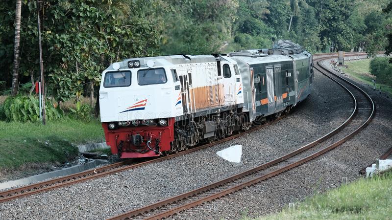 Detail Gambar Kereta Api Indonesia Nomer 20
