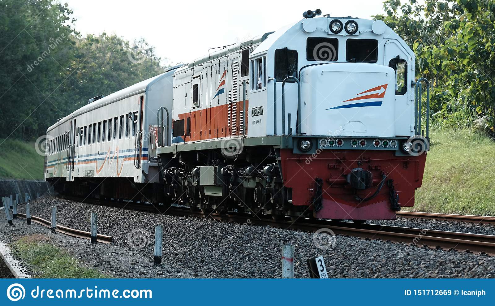 Detail Gambar Kereta Api Indonesia Nomer 31
