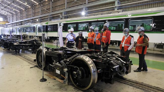 Detail Gambar Kereta Api Indonesia Nomer 35