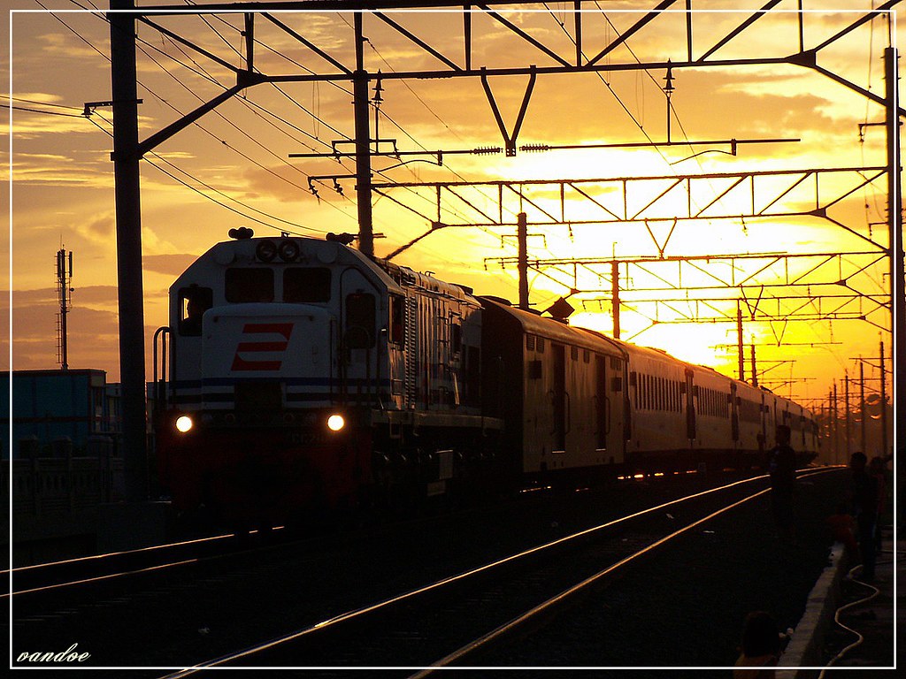 Detail Gambar Kereta Api Indonesia Nomer 38