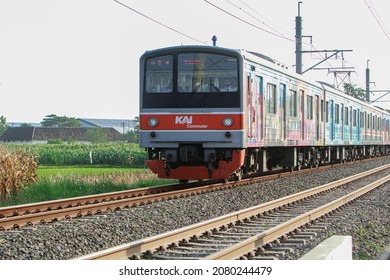 Detail Gambar Kereta Api Indonesia Nomer 47