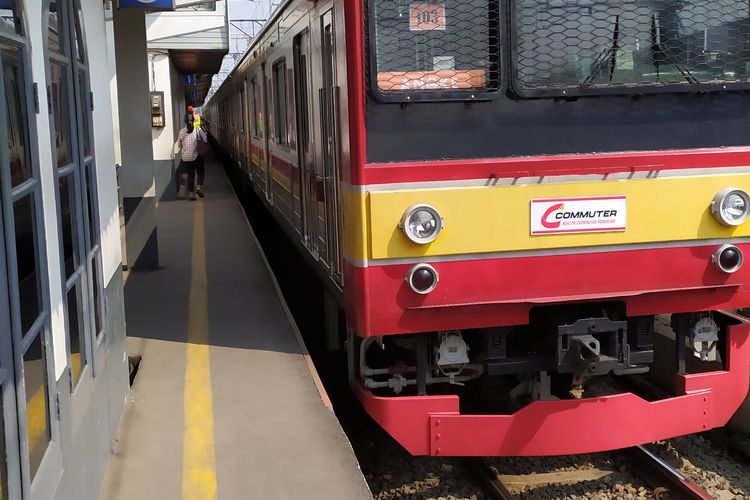 Detail Gambar Kereta Api Listrik Nomer 28