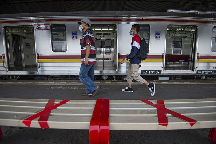 Detail Gambar Kereta Api Listrik Nomer 50