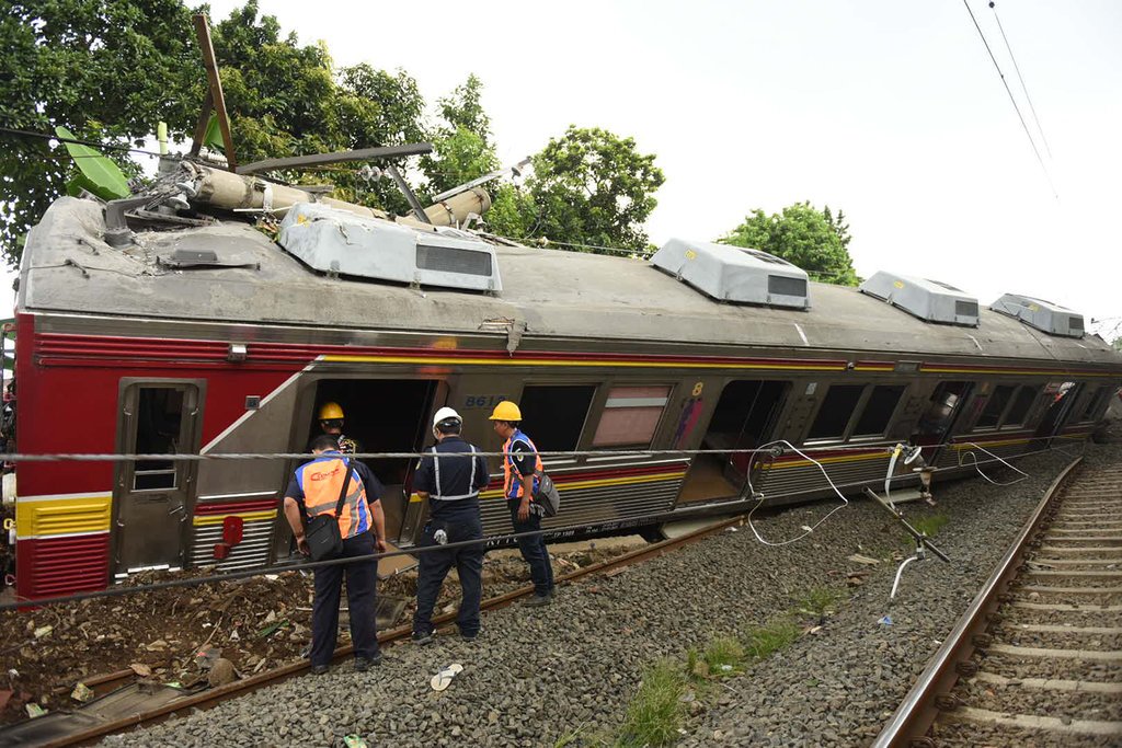 Detail Gambar Kereta Api Listrik Nomer 53
