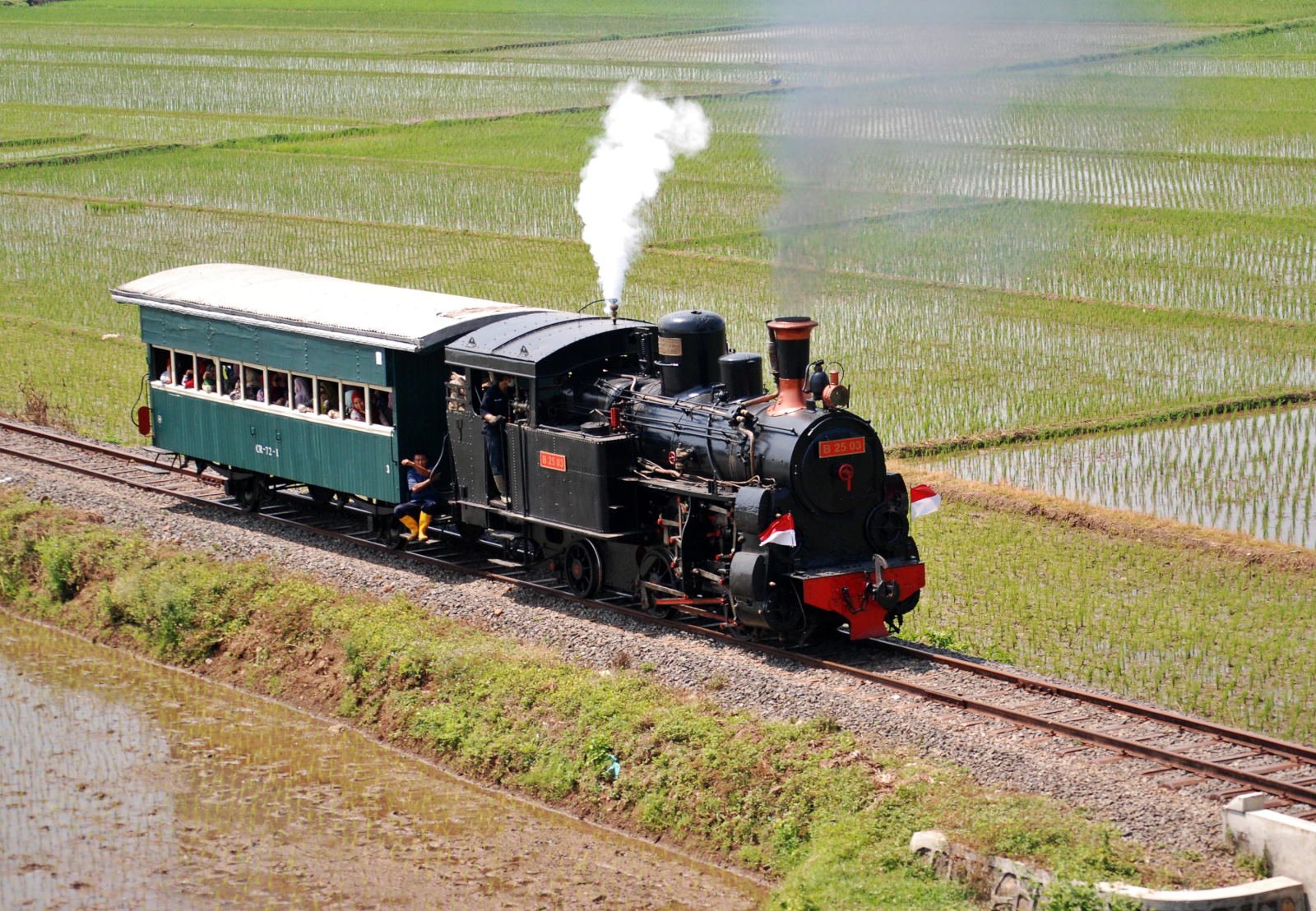 Detail Gambar Kereta Barang Gambar Kereta Api Wisata Nomer 11