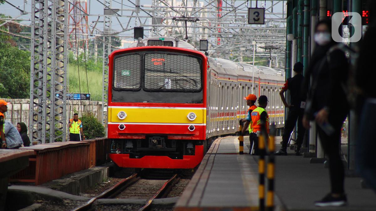 Detail Gambar Kereta Krl Nomer 12