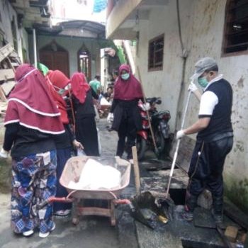 Detail Gambar Kerja Bakti Di Lingkungan Masyarakat Nomer 46