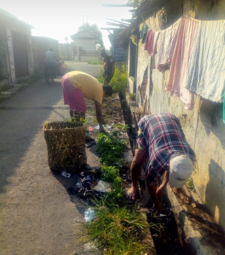 Detail Gambar Kerja Bakti Di Lingkungan Rumah Nomer 35