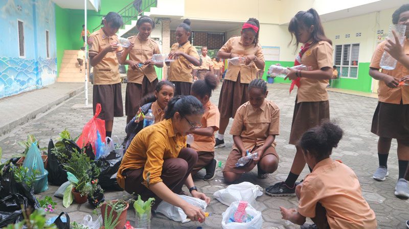 Detail Gambar Kerja Bakti Di Sekolah Nomer 18