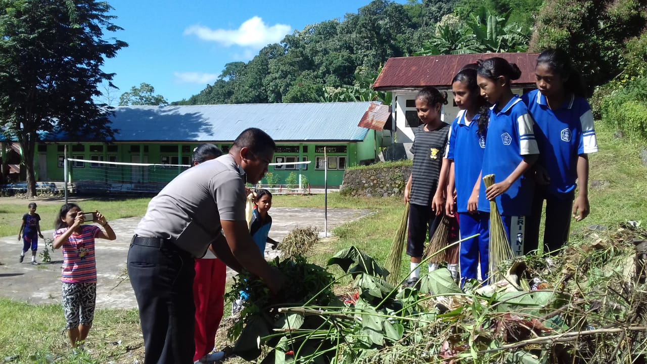 Detail Gambar Kerja Bakti Keluarga Nomer 36